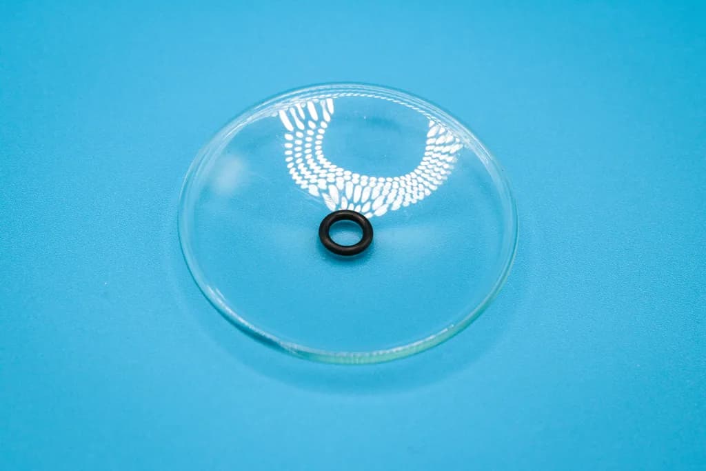 O-Ring Verschraubung für Vector SAS AD 8 mm, ID 5 mm Viton schwarz