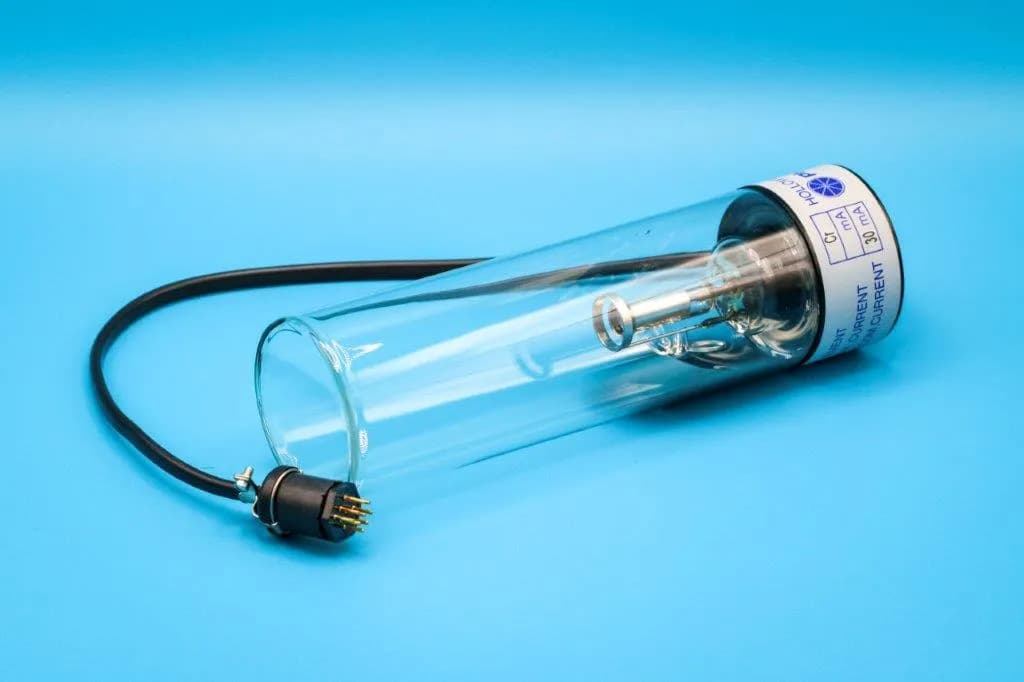 Hohlkathodenlampe, 51 mm, 12 pin Stecker, kodiert, Vanadium (V)