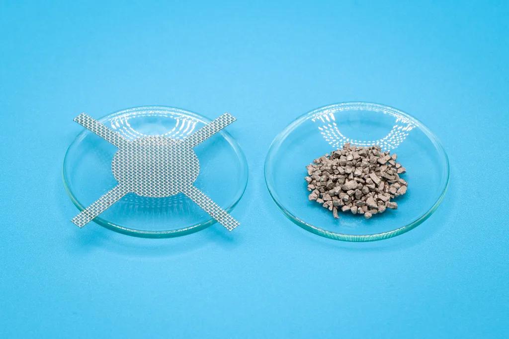 Tungsten Kit complete  Tungsten Granulate 2.5 kg and 125 Stainless Gauzes