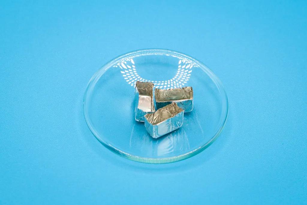 Silberschiffchen 4 x 4 x 5 mm