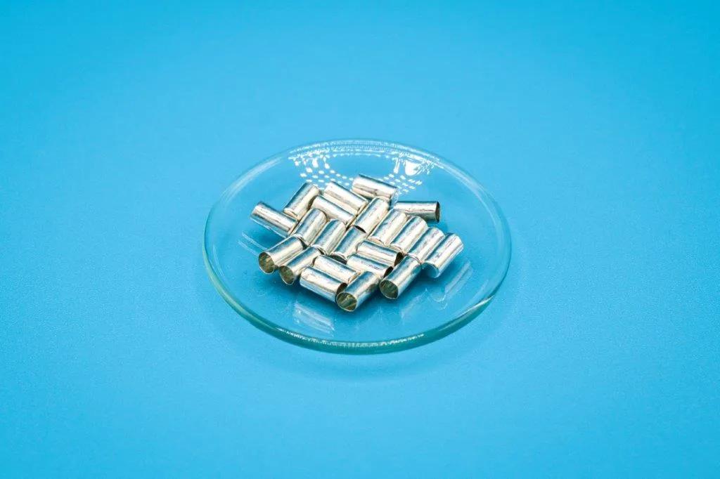 Tin capsules for liquids 3.5 x 4 mm