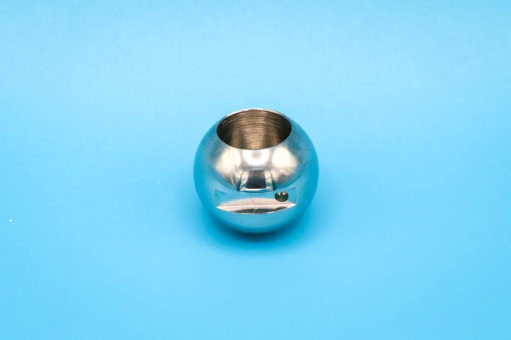 Kugel Ø 24 mm mit Sackloch, 14 mm