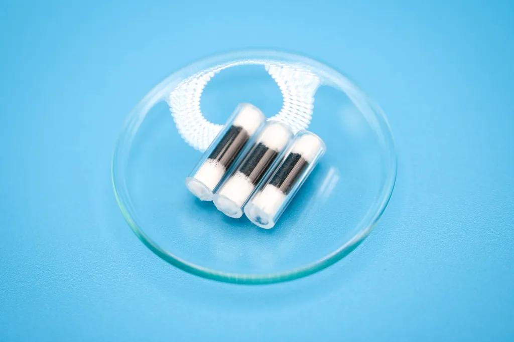 Säulen mit Aktivkohle gefüllt 18 x 6 mm, für Analytik Jena