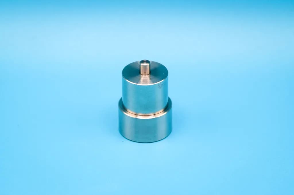 Press tool for pellets 7 mm for solid sample former