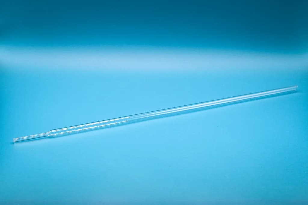 Quartz Tube with tapering to 6 mm, L 450 mm, OD 10.5 mm