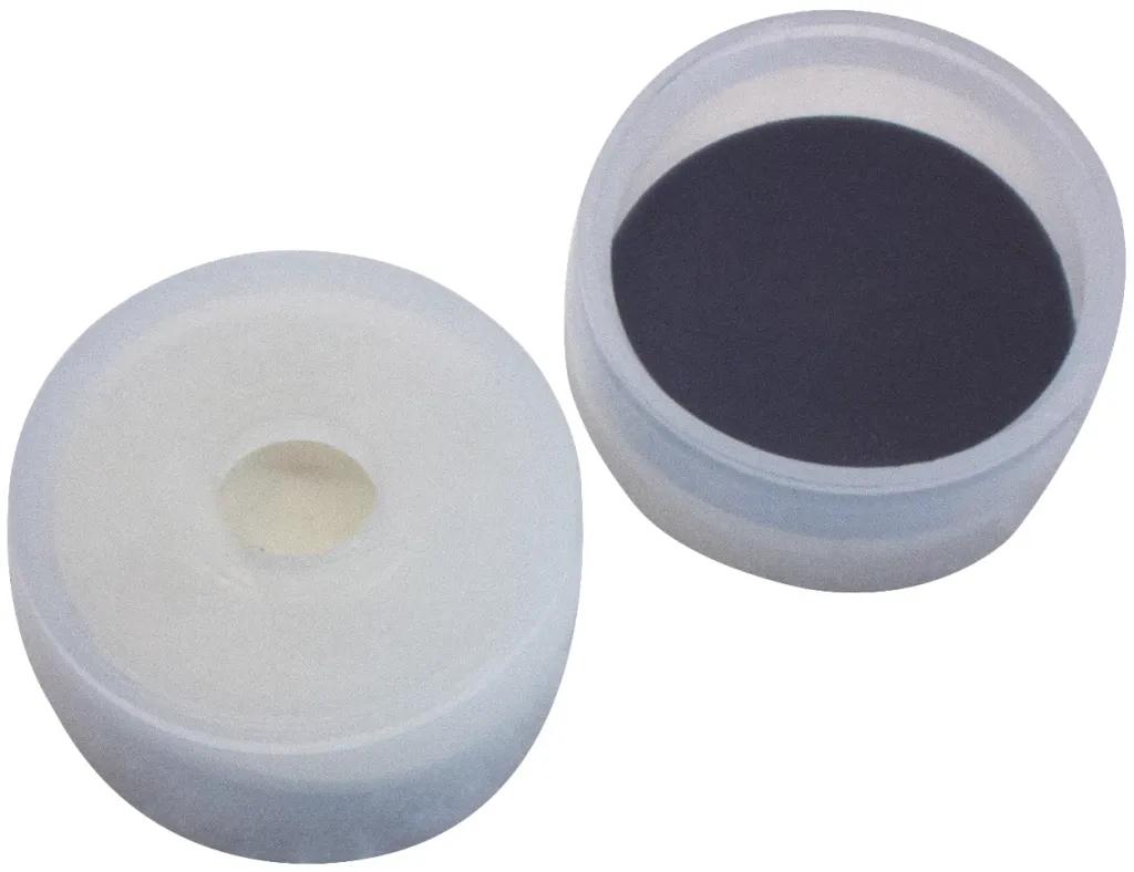 22 mm PE-Kappe transparent für 20 mm Rollrandflaschen, 4,3 mm Loch, Butyl creme/PTFE grau, 1,3 mm, 55° shore A, Kappenhöhe 9,1 mm